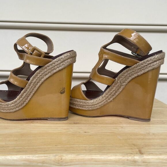 Authentic Christian Louboutin Patent Leather Gladiator Platform Sandals Size 6 - Picture 5 of 8